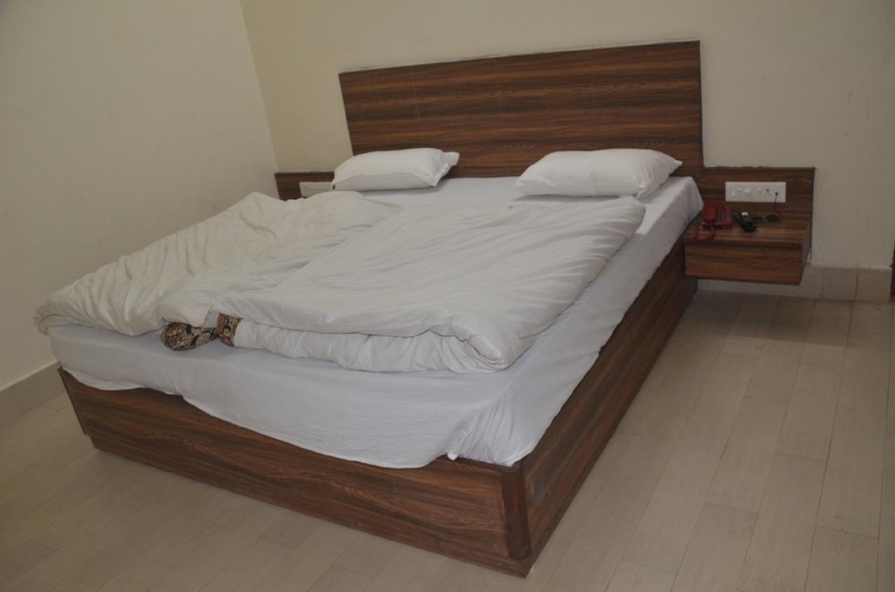 بوبال Hotel Khajuraho Regency المظهر الخارجي الصورة